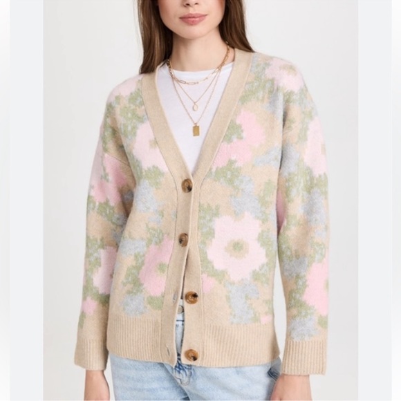 NWT ASTR the Label Rosette Cardigan. New with tags Size large - Picture 1 of 4